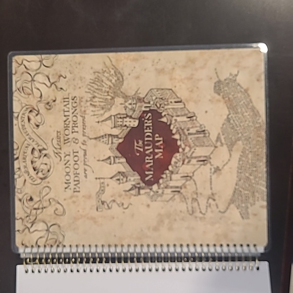 4/25 NWT HARRY POTTER 12 MONTH UNDATED AGENDA WITH STICKERS - Picture 2 of 5